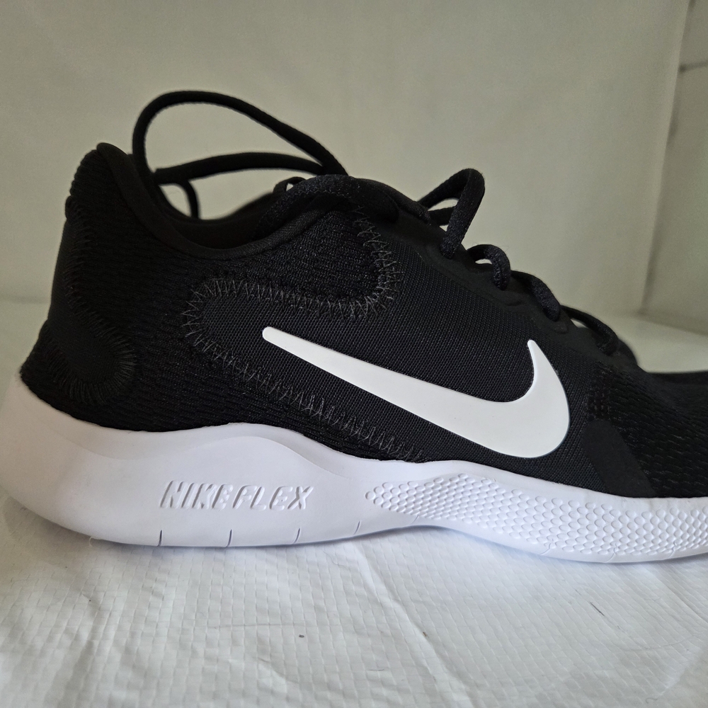 Nike Flex Rn9 Black and White Womens Sneakers